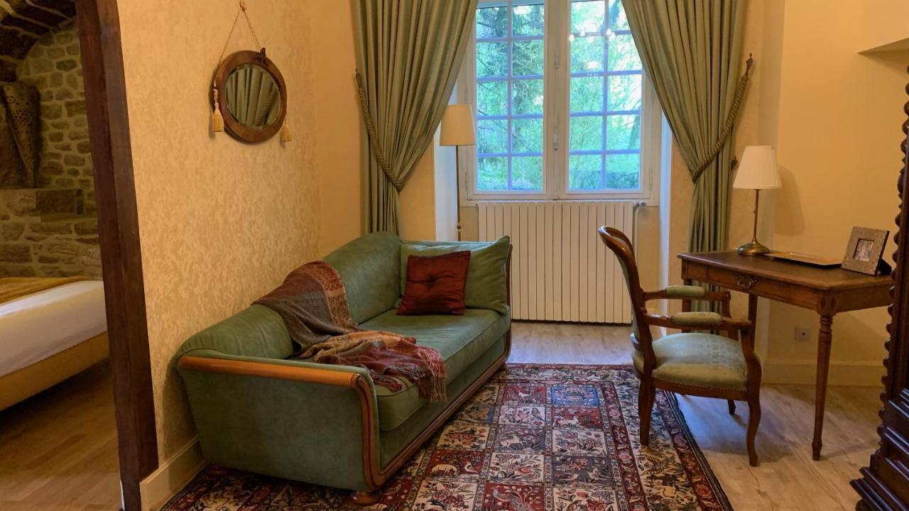 Le Moulin Du Boisset Bed & Breakfast Saint-Denis-les-Martel Ngoại thất bức ảnh