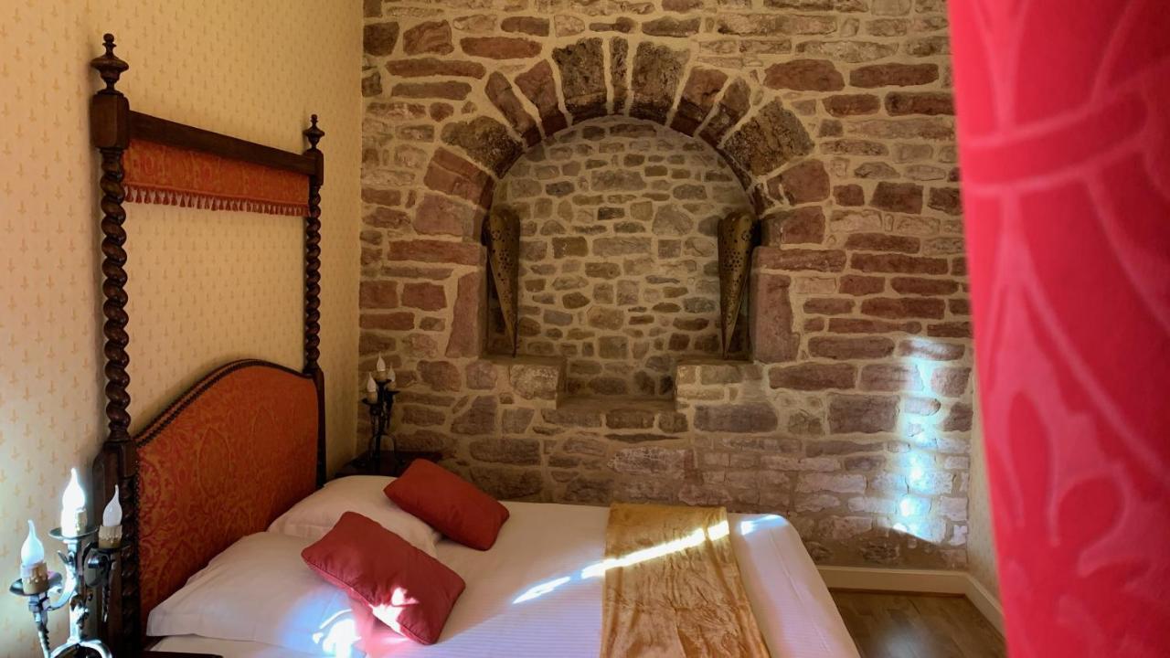 Le Moulin Du Boisset Bed & Breakfast Saint-Denis-les-Martel Ngoại thất bức ảnh