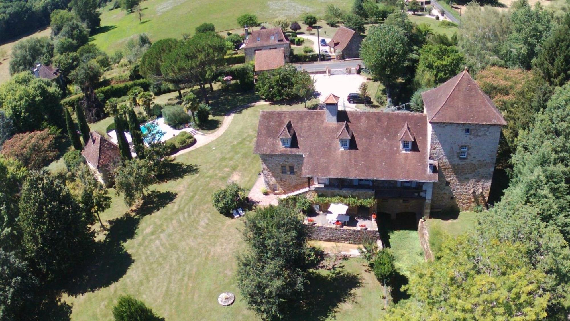 Le Moulin Du Boisset Bed & Breakfast Saint-Denis-les-Martel Ngoại thất bức ảnh
