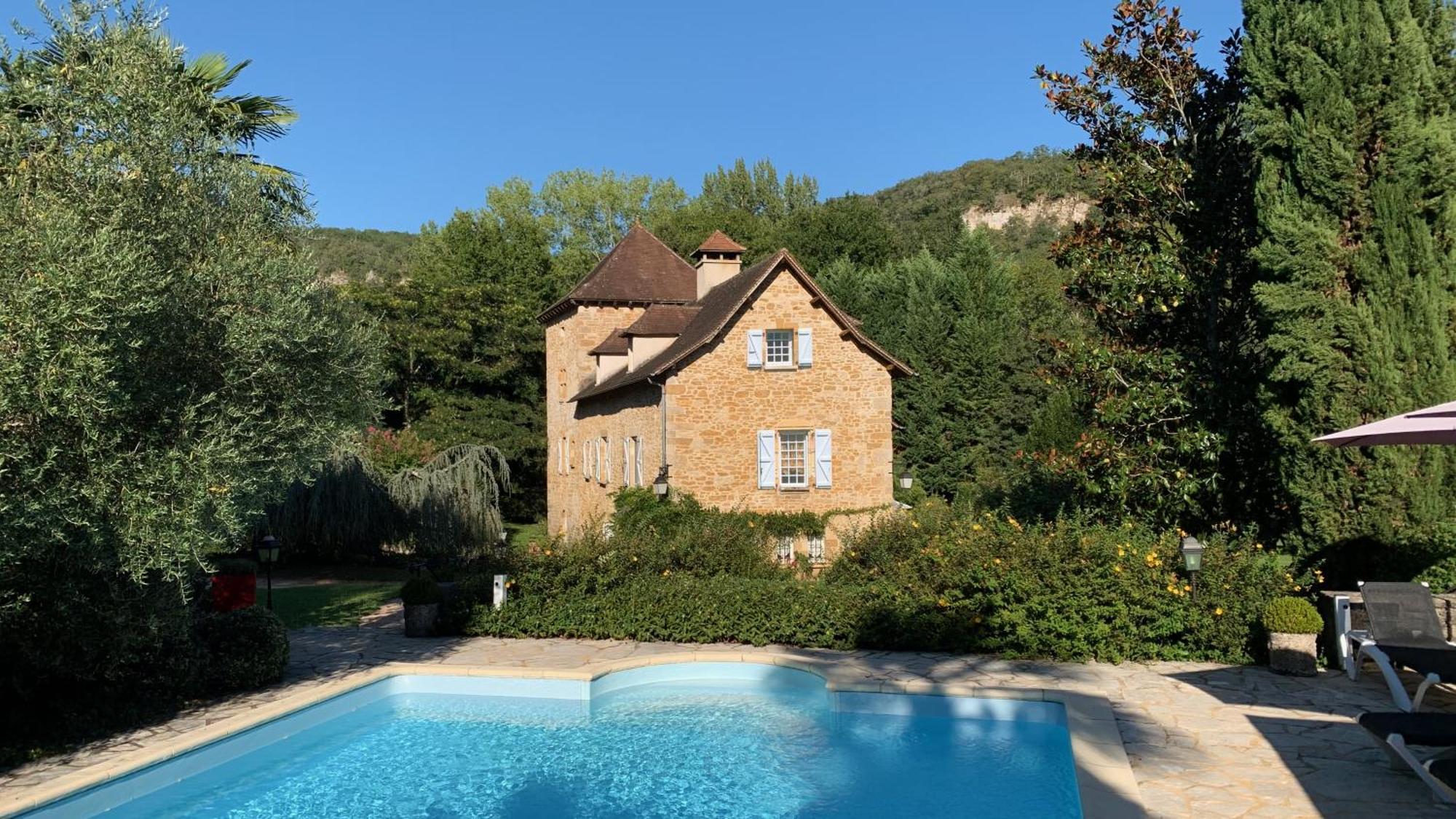 Le Moulin Du Boisset Bed & Breakfast Saint-Denis-les-Martel Ngoại thất bức ảnh