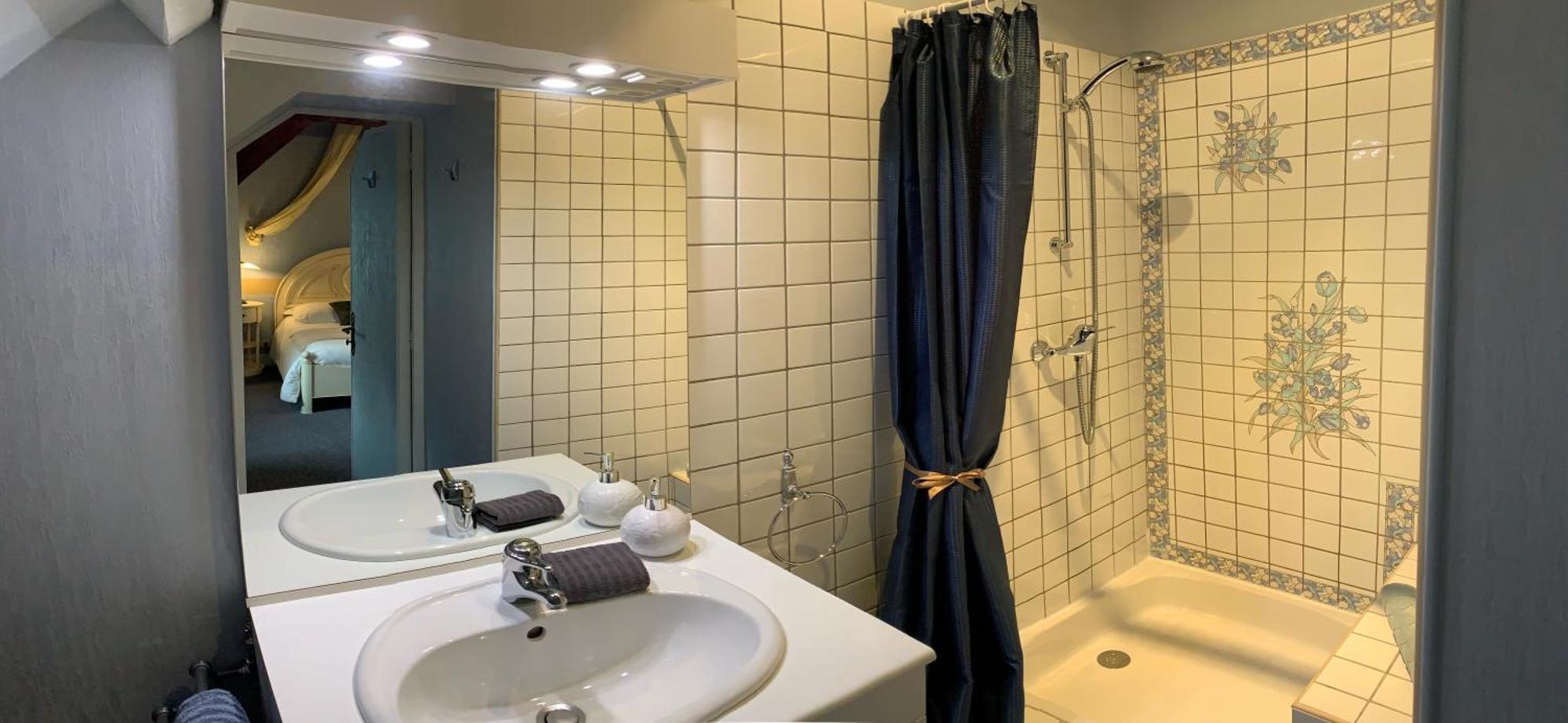 Le Moulin Du Boisset Bed & Breakfast Saint-Denis-les-Martel Phòng bức ảnh